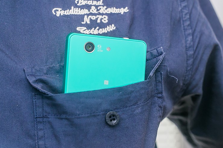 Sony Xperia Z3 Compact (32).jpg